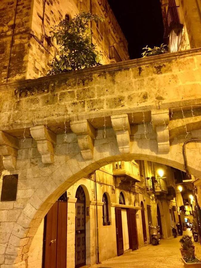 Casa Vacanze Santa Maria Villa Bari Bagian luar foto